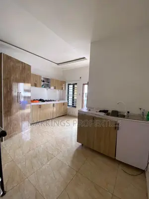 1bdrm Apartment in Chevron for rent