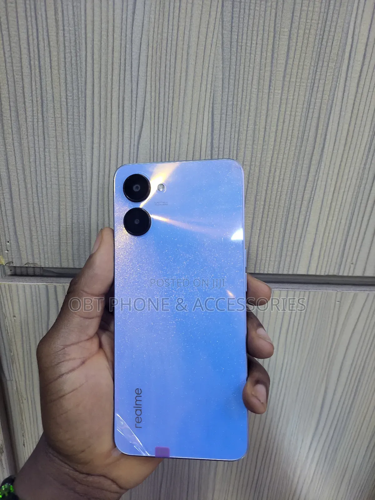 Realme V20 128 GB