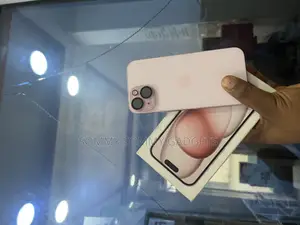 Apple iPhone 15 128 GB Pink