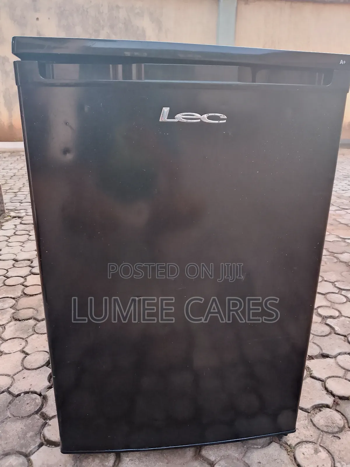 Lec Refrigerator