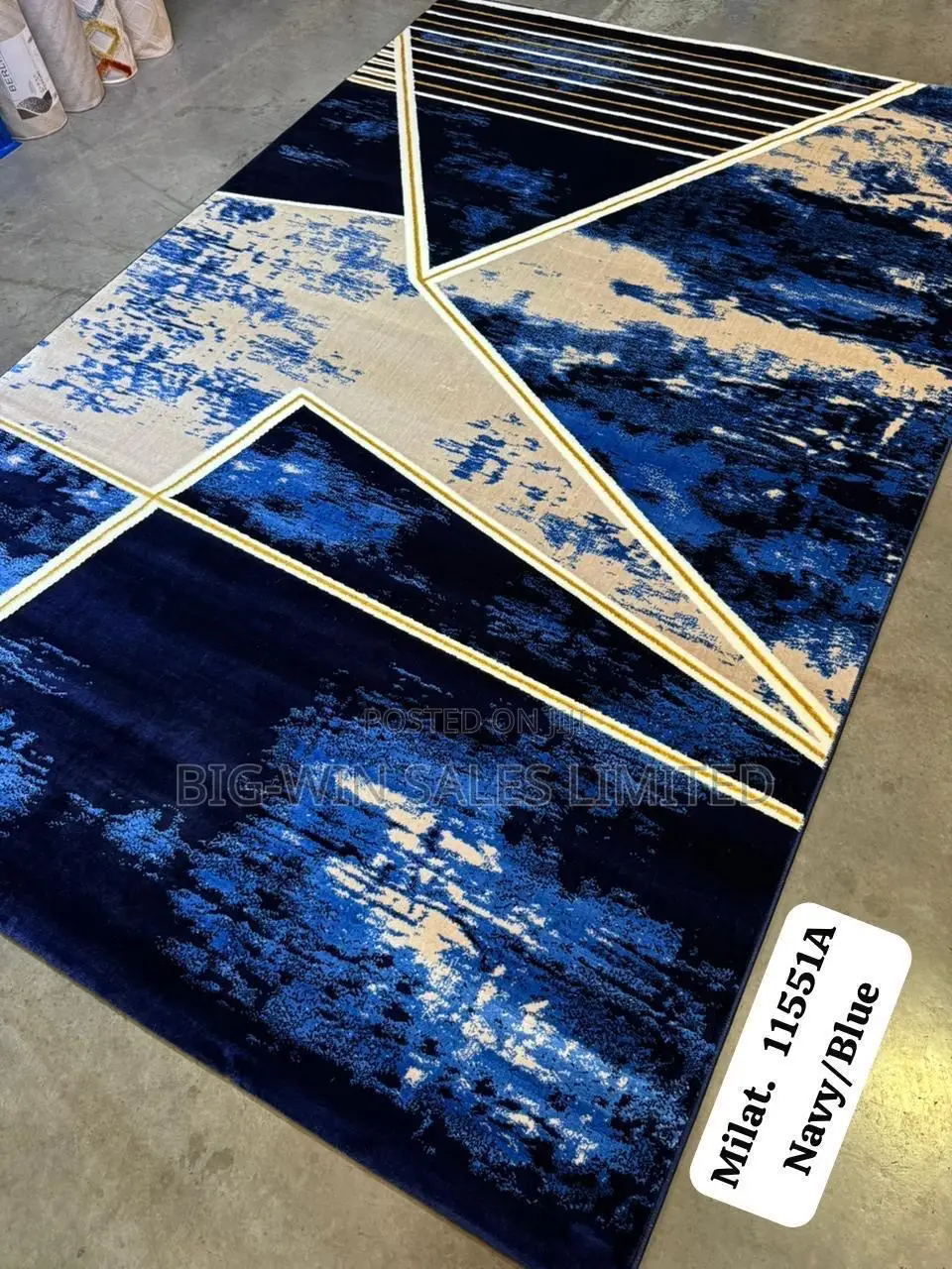 Center Rugs
