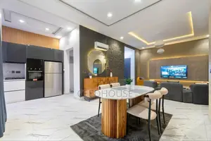 Luxurious 2 Bedroom Apartment With City View Pool and Gym