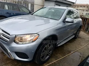 Mercedes-Benz GLC-Class 2016 Silver