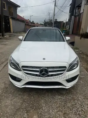 Mercedes-Benz C-Class C 300 4MATIC (W205) 2018 White