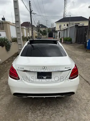 Mercedes-Benz C-Class C 300 4MATIC (W205) 2018 White