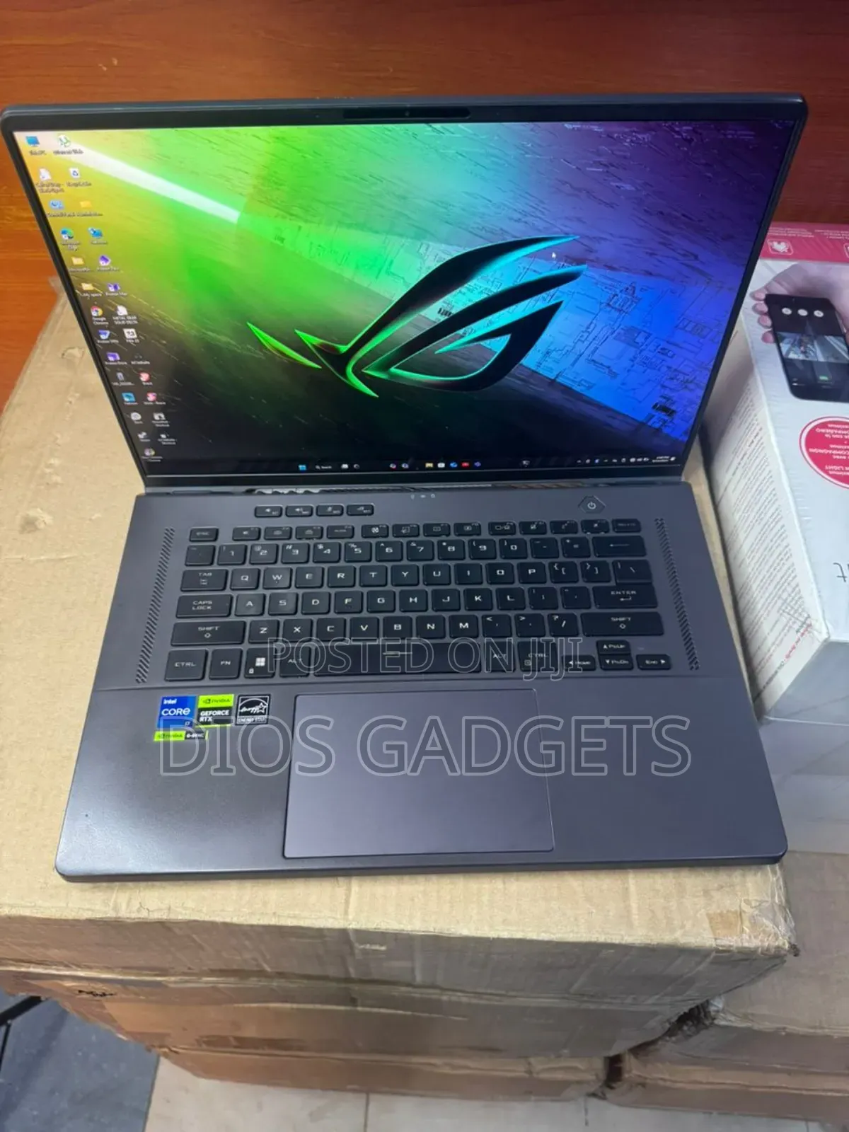 Laptop Asus ROG Zephyrus G16 32GB Intel Core I9 SSD 1T