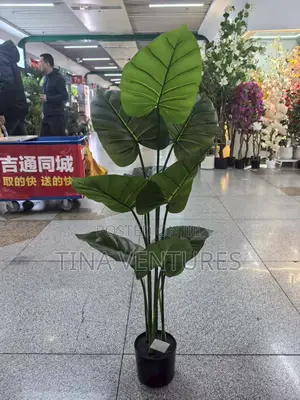 Artificial Plant 