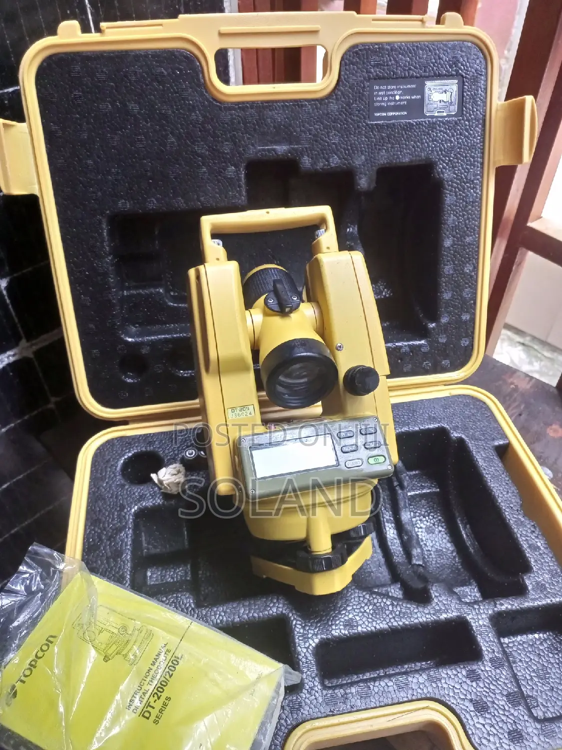 Topcon Digital Dt200 Theodolite