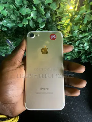 Apple iPhone 7 32 GB Gold