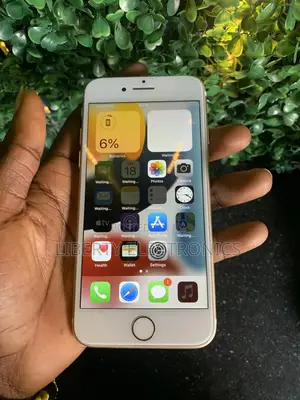 Apple iPhone 7 32 GB Gold