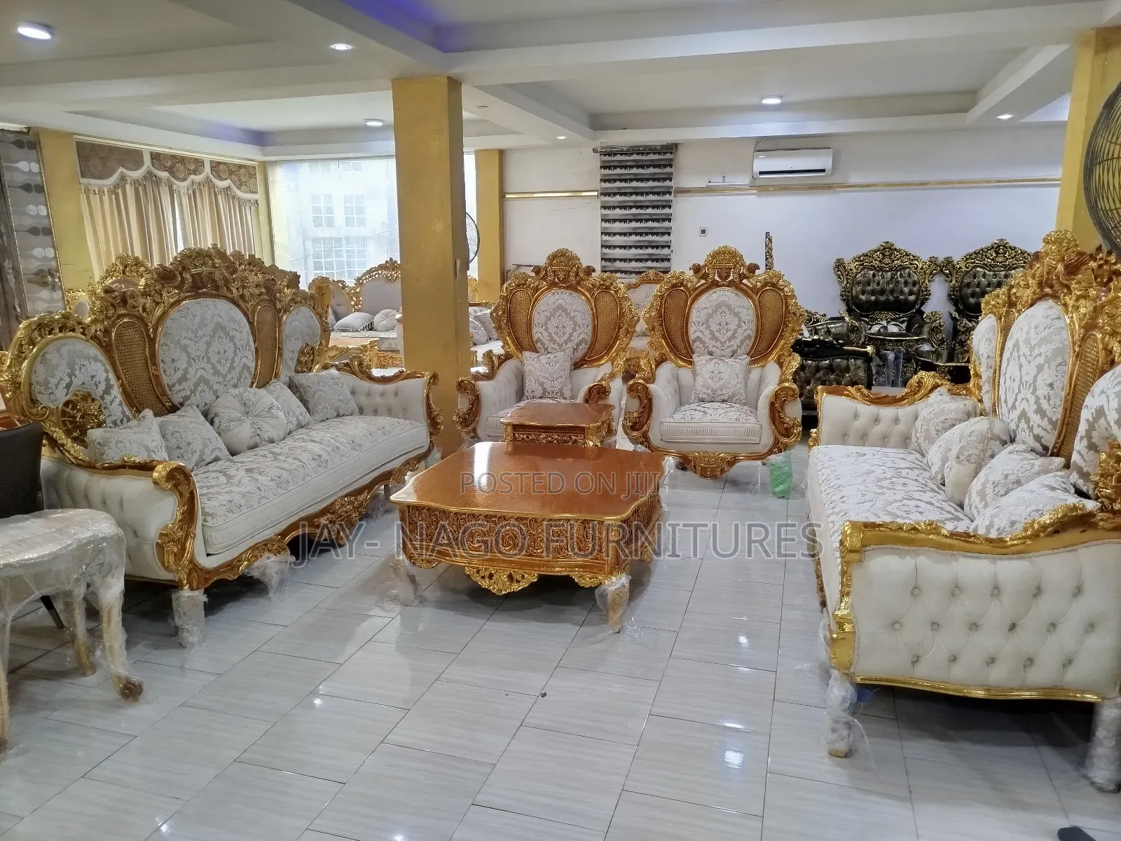 Executive Royal Fabric Sofa Chair