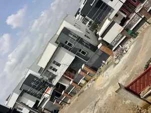 5bdrm Duplex in Gwarimpa Estate,Fct, Gwarinpa for sale