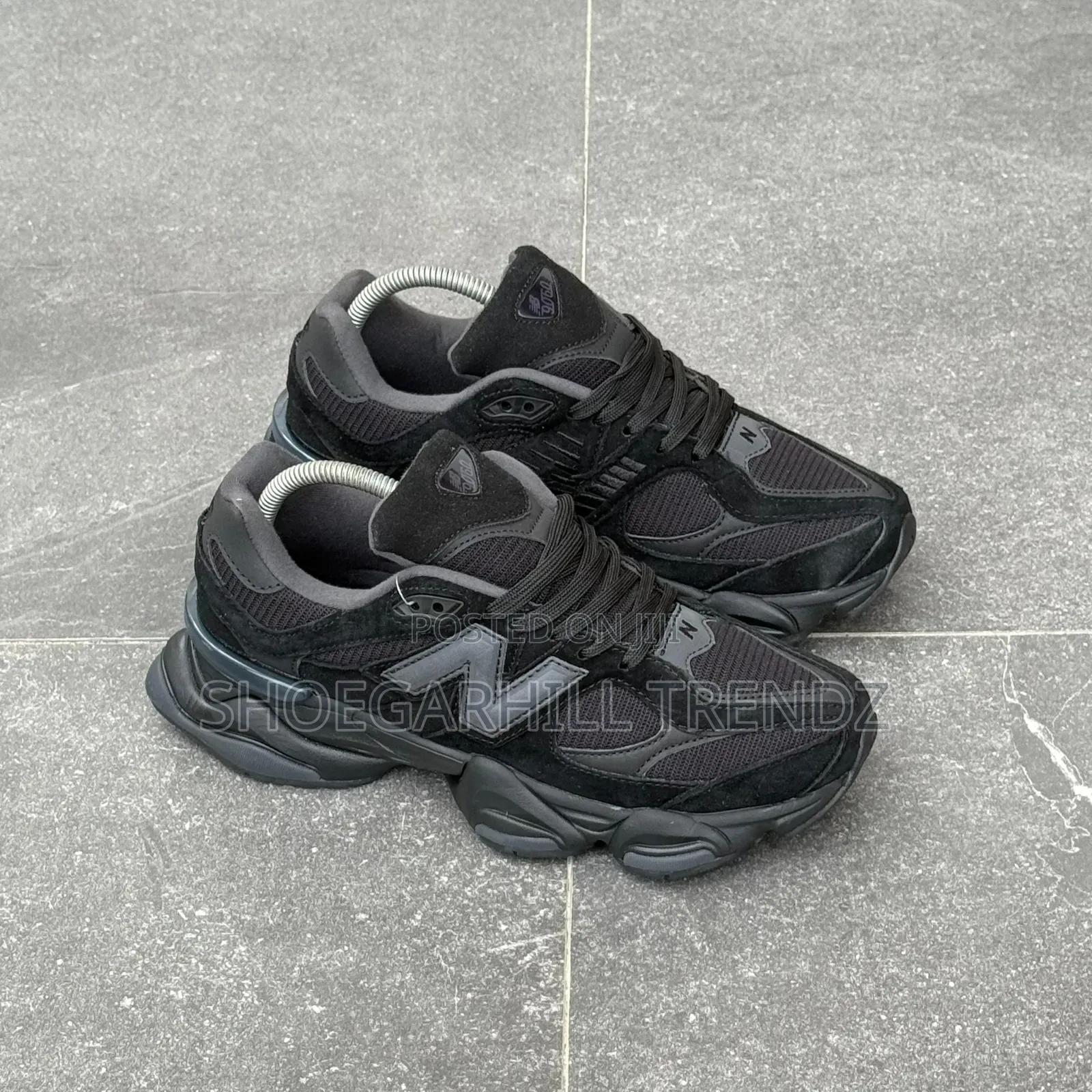 Unisex New Balance Kicks 1906 Size 38 to 47