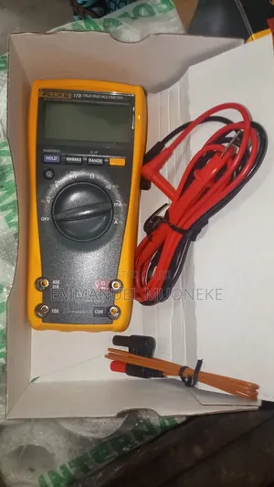 Fluke True_rms Multimeter 179 With Backlight And Temperature