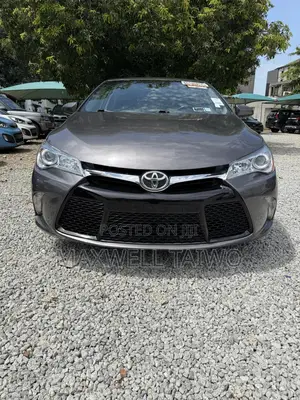 Toyota Camry SE 4dr Sedan (2.5L 4cyl 6A) 2016 Gray