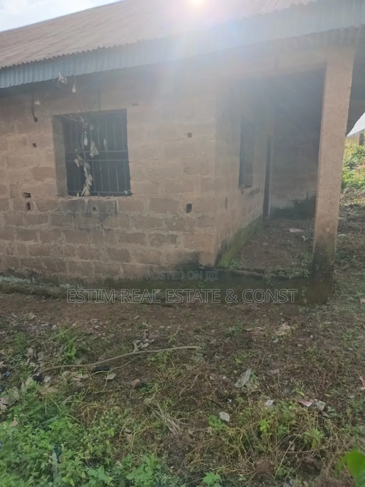 6bdrm Bungalow In Ibadan For Sale