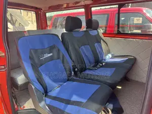 Volkswagen Transporter 2005 Red