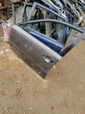 Toyota Camry 20005 Model Empty Door Front Left