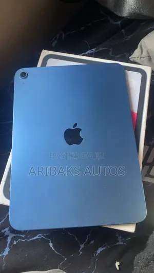 Apple iPad (2025) 128 GB Blue