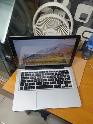 Laptop Apple MacBook 2012 8GB Intel Core I5 SSD 256GB