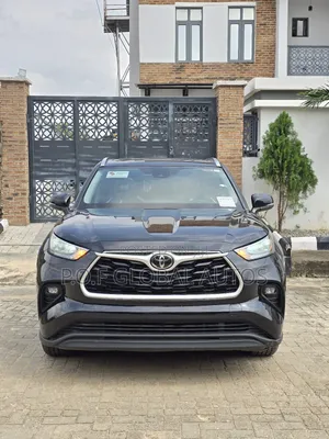 Toyota Highlander XLE AWD 2020 Black