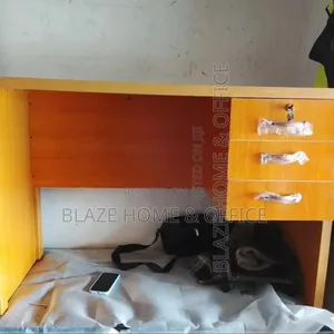 Standard 4 Ft Mini Table for Office
