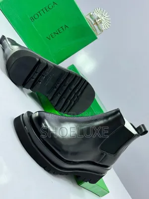 Timeless Classic Bottega Veneta Lug Chelsea Boot