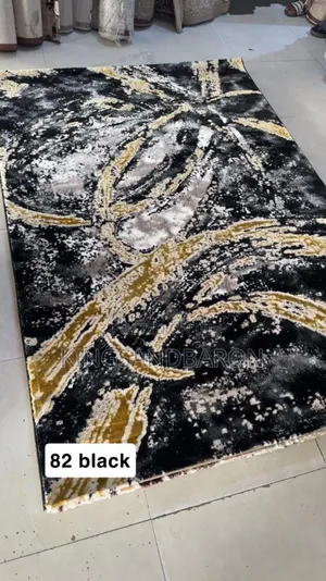 7x10fts Black Turkey Center Rug