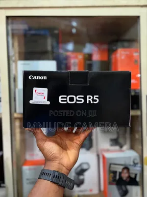 Canon Mirroless Camera Eos R5