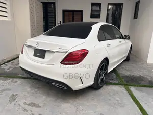 Mercedes-Benz C300 Base C300 AWD 4MATIC Sedan 2018 White