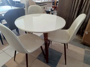 3 Seater Dining Table (Recent Article)