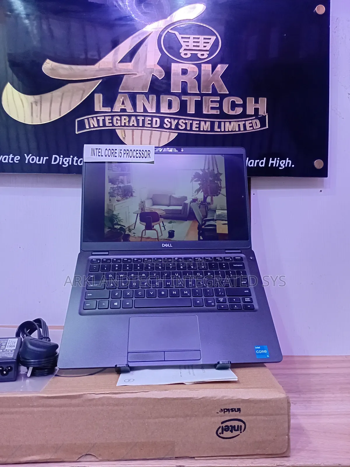 New Laptop Dell Latitude 5285 16GB Intel Core I5 SSD 256GB