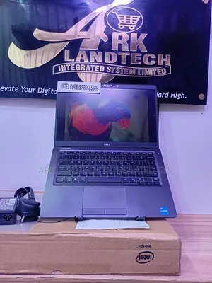 New Laptop Dell Latitude 5285 8GB Intel Core I5 SSD 512GB