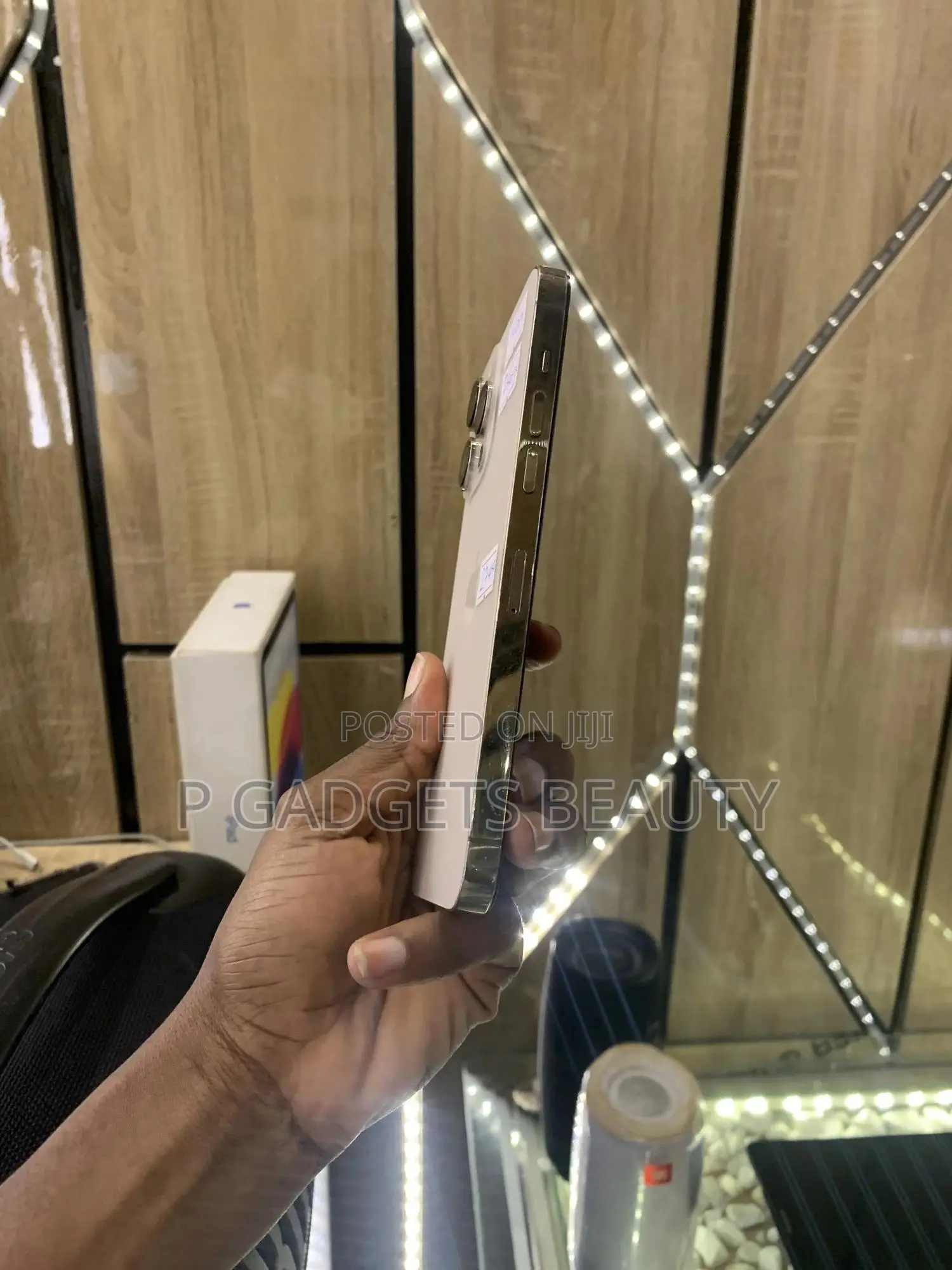 Apple iPhone 14 Pro Max 256 GB Gold