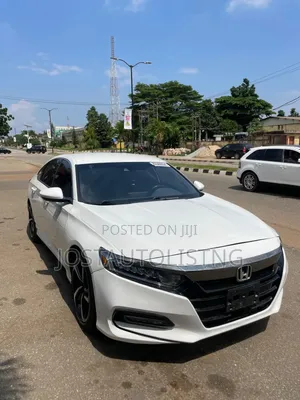 Honda Accord Sport (1.5L 4cyl Turbo CVT) 2019 White