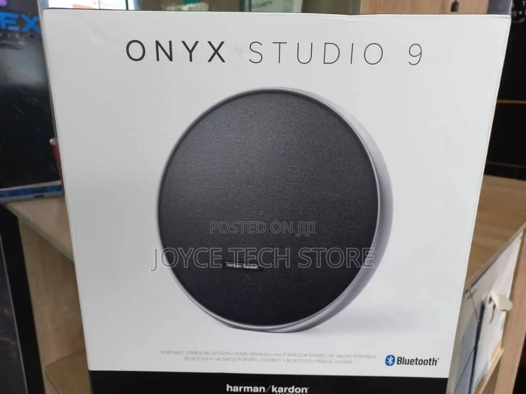 Onyx Studio 9