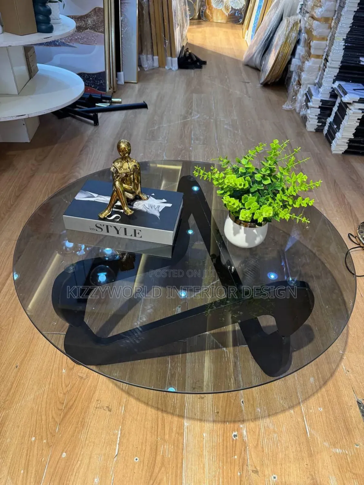 Design Glass Center Table.
