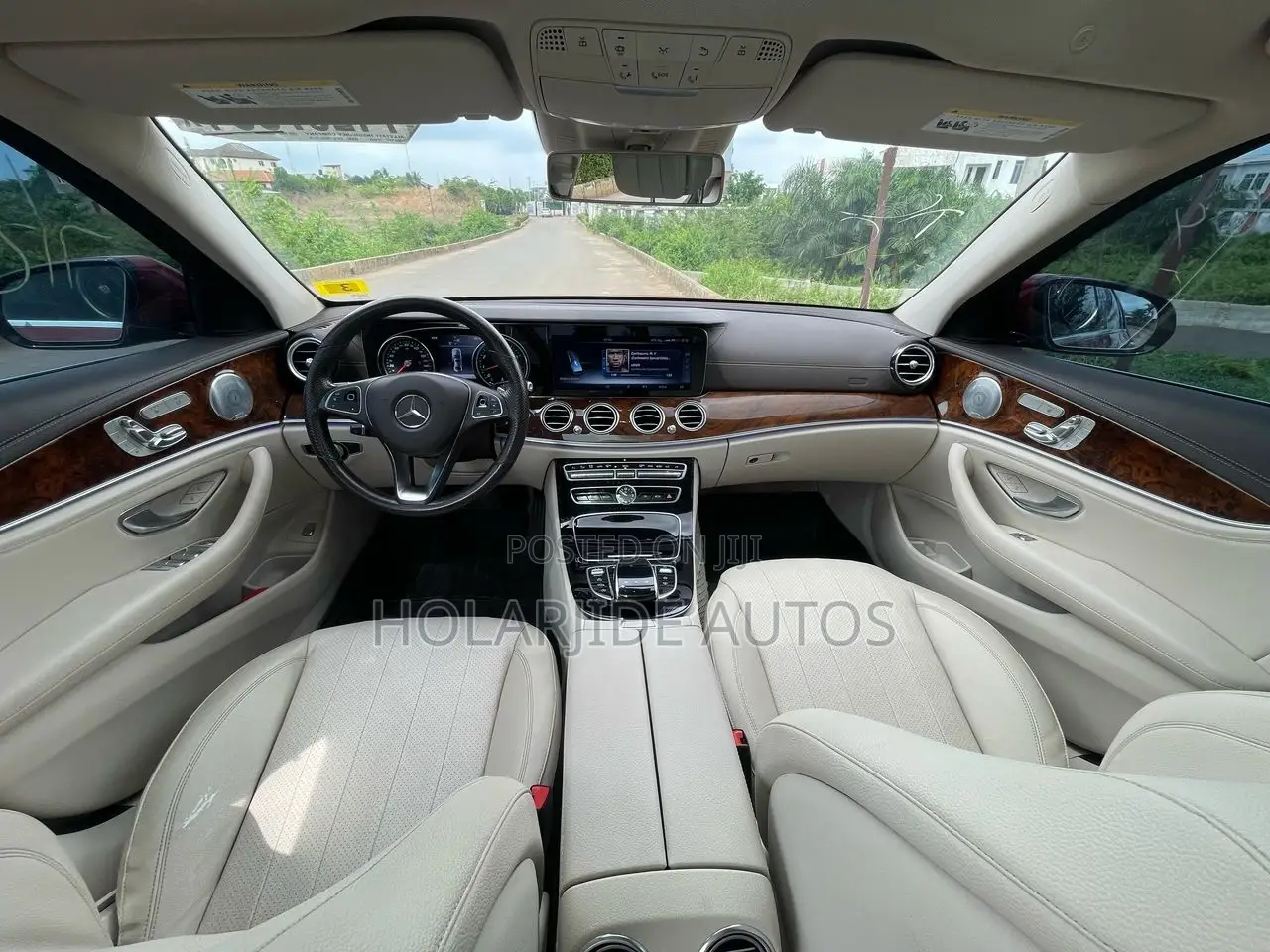Mercedes-Benz E300 2018 Burgundy