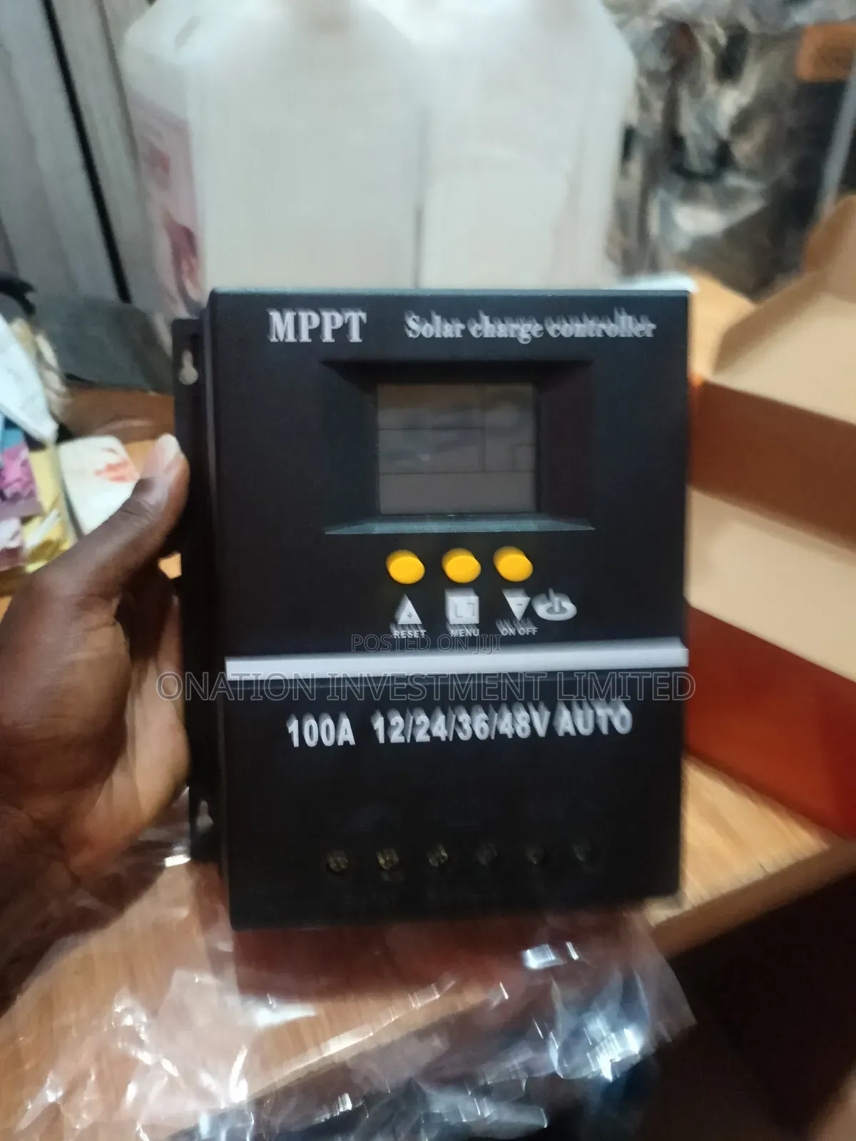 100a MPPT Charge Controller