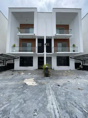 4bdrm Duplex in Lekki for sale