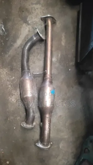 Complete Catalyst For Toyota Sienna Four Plug 2011/2012 Model
