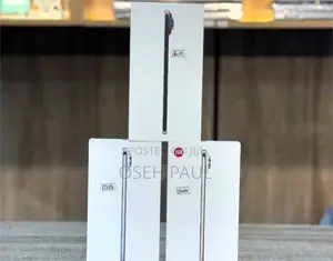 New Apple iPhone 17 256 GB Silver