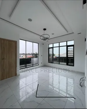 2bdrm Apartment in Spg Lekki for rent