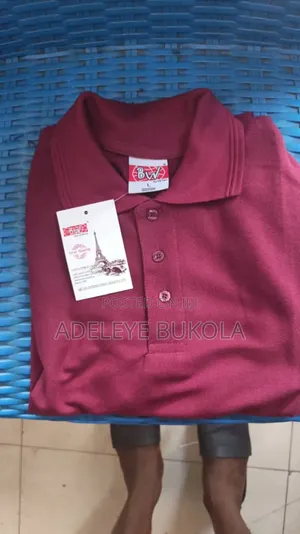 Quality Plain Bw Collar Neck Polo