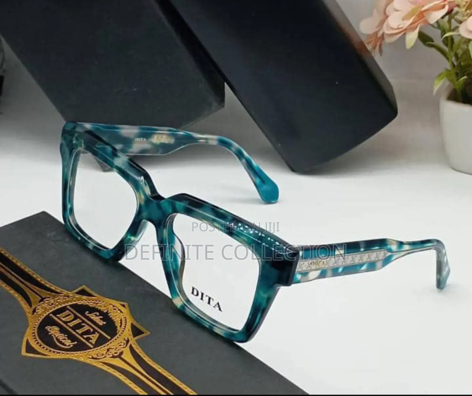 Dita Top Quality Glass