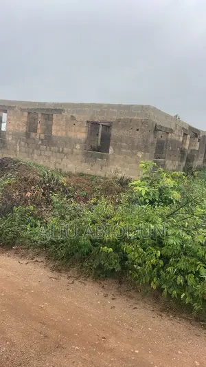 2bdrm Block of Flats in Osogbo for sale