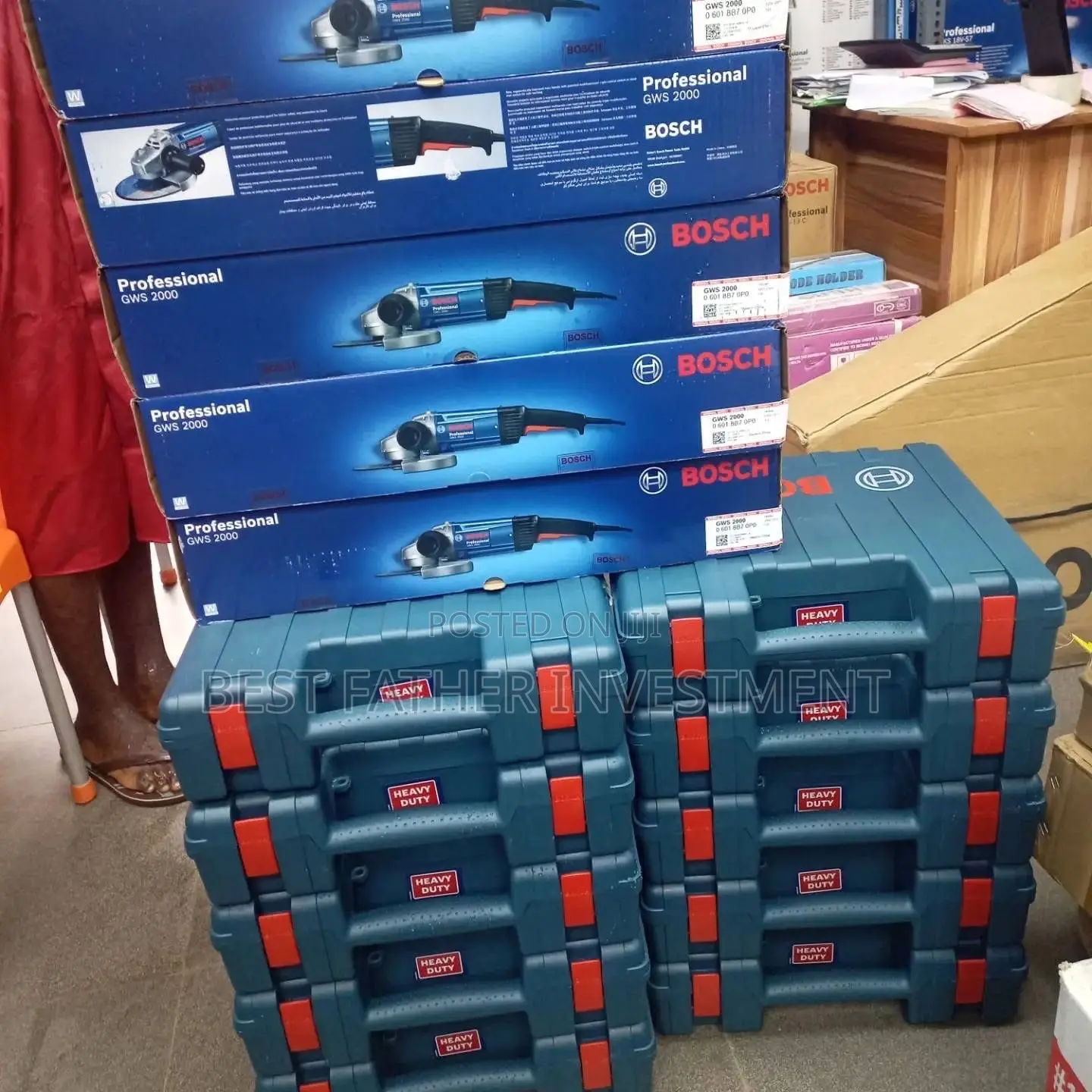 2000w Bosch Professional Angle Grinder