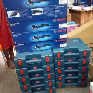 2000w Bosch Professional Angle Grinder
