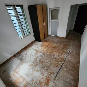 1bdrm Apartment in Banana, Adeola Odeku for rent