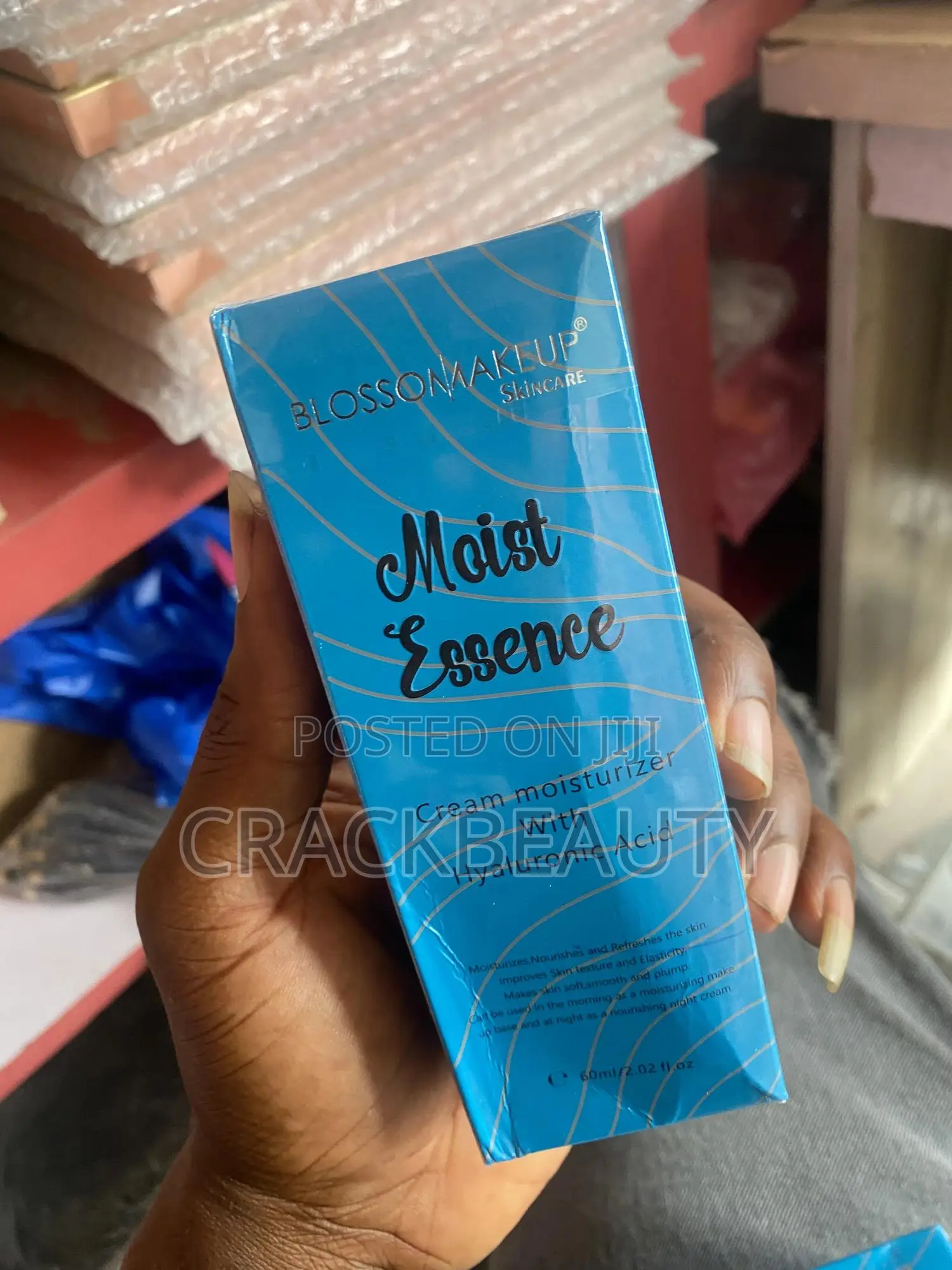 Blossom Makeup Moist Essence, Cream Moisturizer With Hydraulic Acid.